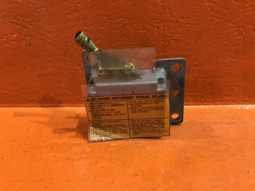 Компьютер SRS NISSAN RNESSA 28556-5V025