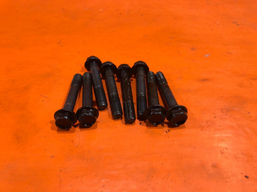 Болт бугеля коленвала TOYOTA DUET