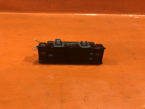Часы салонные TOYOTA LITE ACE NOAH *R4*/*R5* 83910-44020