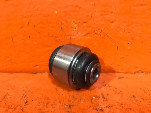 Сайлентблок задней цапфы TOYOTA AURIS R84221042020