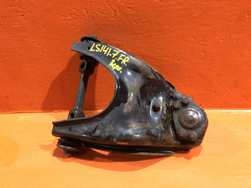 Рычаг передний правый TOYOTA CROWN *S13* 48610-30110