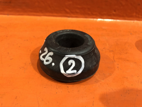 Сайлентблок заднего рычага MITSUBISHI PAJERO V1*/V2*/V3*/V4*