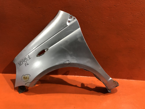 Крыло переднее левое TOYOTA VITZ *CP1* 53812-52010