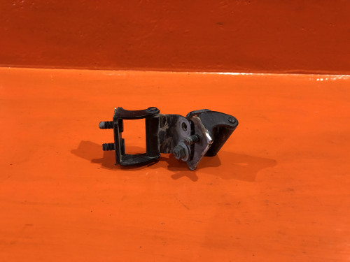 Петля багажника HONDA HR-V  68210-S2H-000ZZ