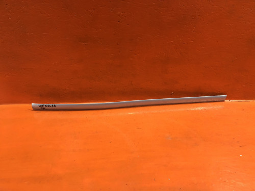 Молдинг передней правой двери NISSAN WINGROAD Y10 80872-4H108
