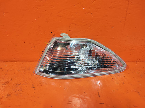 Габарит левый TOYOTA CARINA *T21* NLC5015