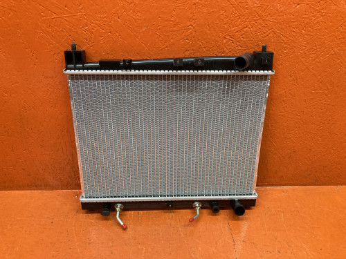 Радиатор двигателя TOYOTA BB NCP3* LG-16400-21060