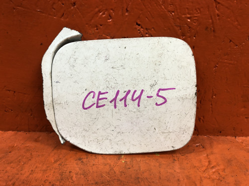 Лючок бензобака TOYOTA CARIB AE11* 77350-12360