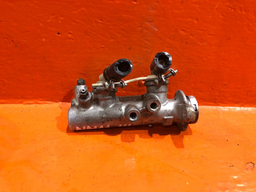 Главный тормозной цилиндр NISSAN PRAIRIE *M11 4601032R21