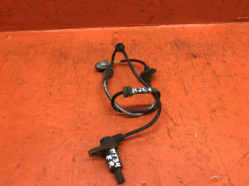 Датчик ABS передний правый NISSAN CEDRIC Y34