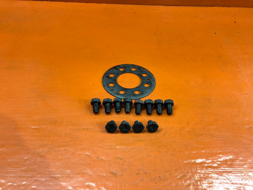 Болт маховика HYUNDAI TUCSON 2004-2009 2331135050