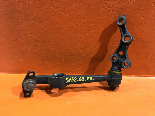 Рычаг передний правый TOYOTA CAMRY SV30 48068-32050