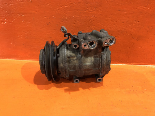 Компрессор кондиционера TOYOTA LITE ACE NOAH *R4*/*R5* 88320-28300