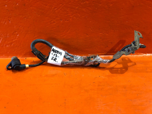 Датчик ABS передний правый TOYOTA DUET