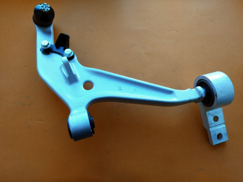 Рычаг передний правый NISSAN X-TRAIL *T30 R8545008H310