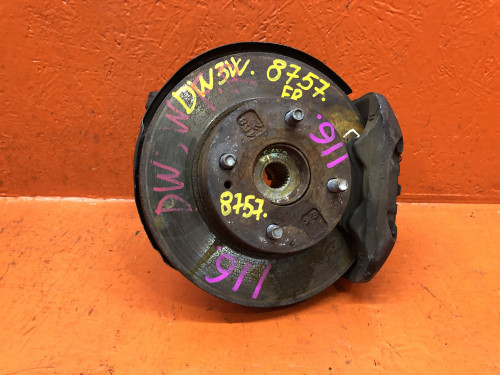 Ступица передняя правая MAZDA DEMIO DW*