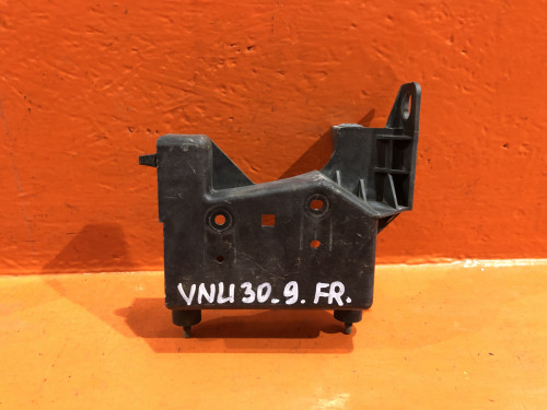 Крепление фары NISSAN PRESAGE *U30 26040-AD000