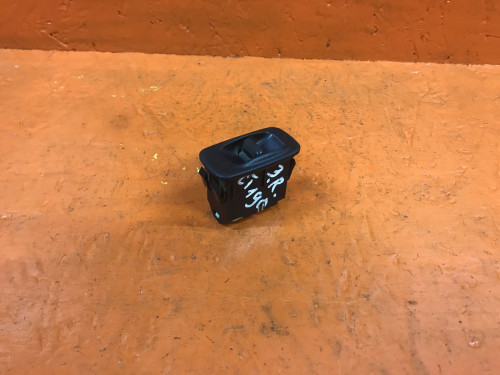 Кнопка стеклоподъемника задняя правая TOYOTA CALDINA *T19*