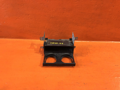 Подстаканник TOYOTA LITE ACE NOAH *R4*/*R5* 55620-28030