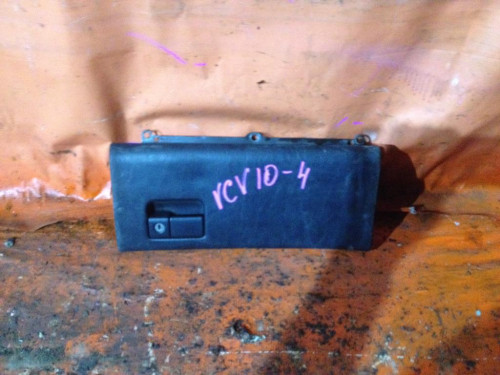 Бардачок пассажирский TOYOTA WINDOM VCV10/11 55560-33040