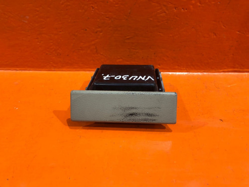 Пепельница NISSAN BASSARA U30 68800AD000