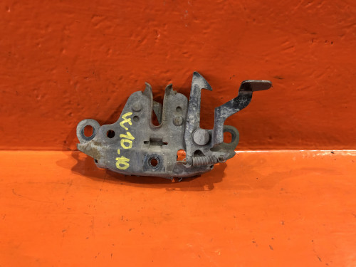 Замок капота NISSAN AVENIR W10 65601-79N00	