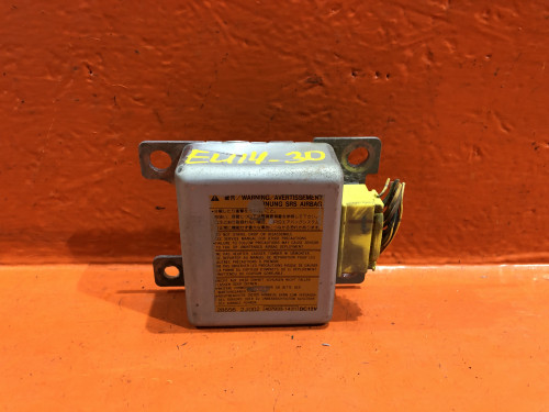 Компьютер SRS NISSAN BLUEBIRD U14 285562J028