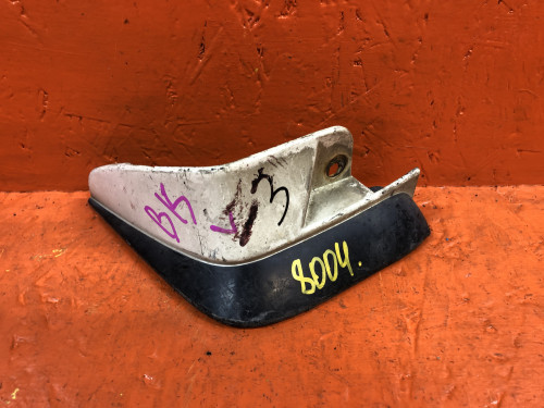 Брызговик задний левый NISSAN SUNNY *B15 788138N006