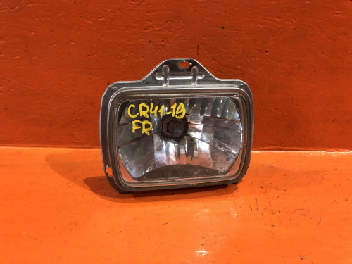 Фара передняя левая TOYOTA LITE ACE NOAH *R4*/*R5* 81110-28240