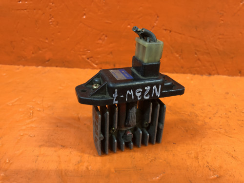 Реостат печки MITSUBISHI CHARIOT N3*/N4* 077800-0161