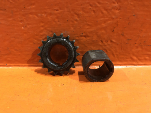 Шестерня коленвала NISSAN SUNNY *B14 130210M300