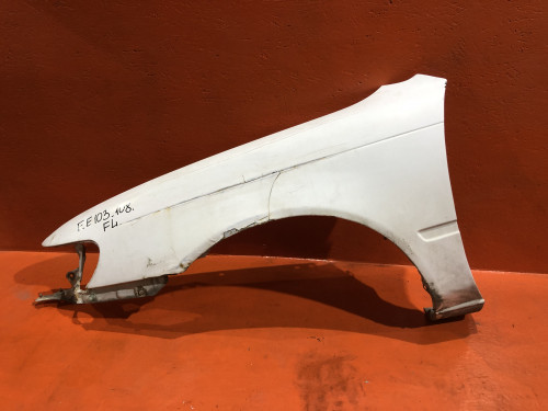 Крыло переднее левое TOYOTA COROLLA *E10* 53802-1E590