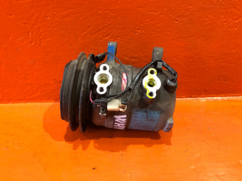 Компрессор кондиционера NISSAN TERRANO *Y21 9260009G05