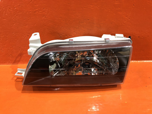 Фара передняя левая TOYOTA COROLLA *E10* ST2121193Bl