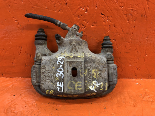 Суппорт тормозной передний правый TOYOTA CERES