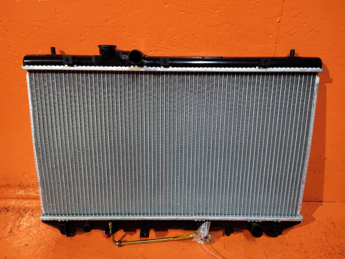 Радиатор двигателя TOYOTA CAMRY SV40/41/42/43/CV40/43 NDT1084