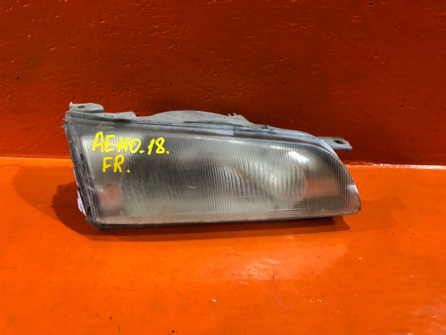 Фара передняя правая TOYOTA SPRINTER *E11* 81110-1E360