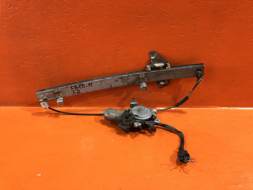 Стеклоподъемник передний правый NISSAN SUNNY *B15 80720-4M400