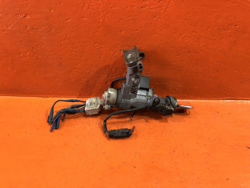 Замок зажигания TOYOTA CORSA/TERCEL/COROLLA II *L4* 45280-16080