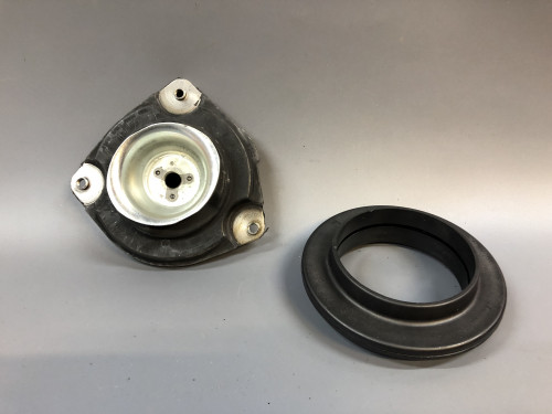 Опора передней стойки NISSAN NOTE *E11 123098