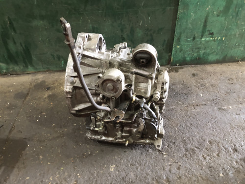 АКПП NISSAN SERENA *C24 31020-81X02