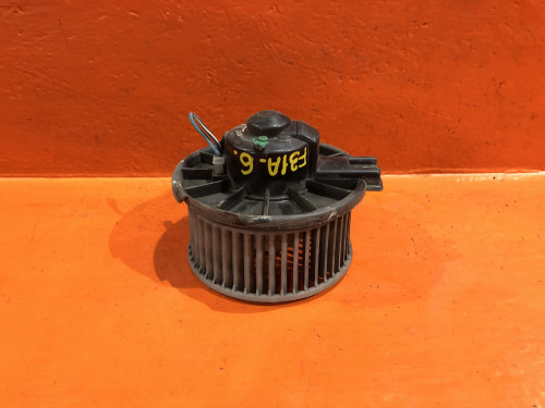Моторчик печки MITSUBISHI DIAMANTE F3*/F4* MB947598