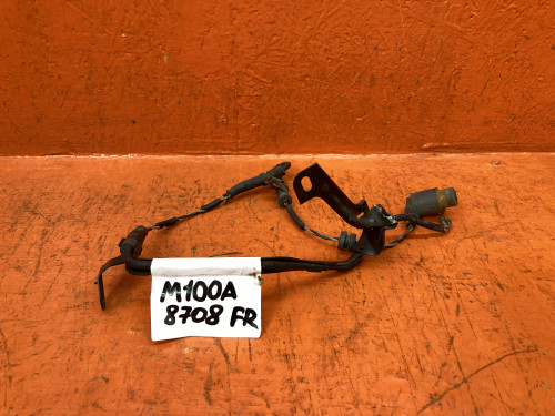 Датчик ABS передний правый TOYOTA DUET