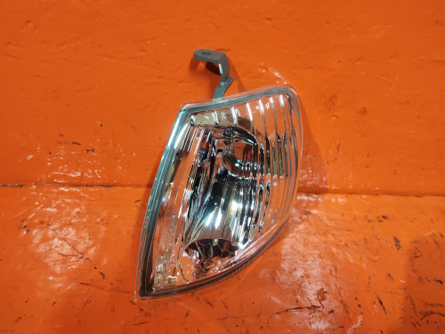 Габарит левый MAZDA DEMIO DW* NLC8193