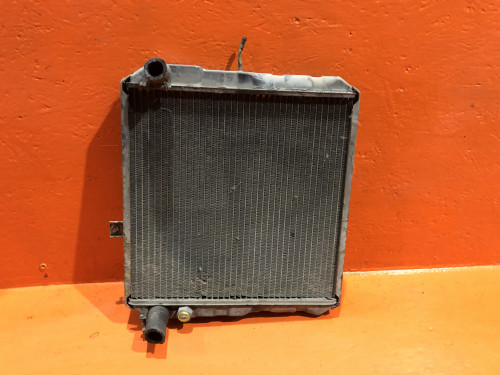 Радиатор двигателя SUBARU DOMINGO KJ5/8 745181151