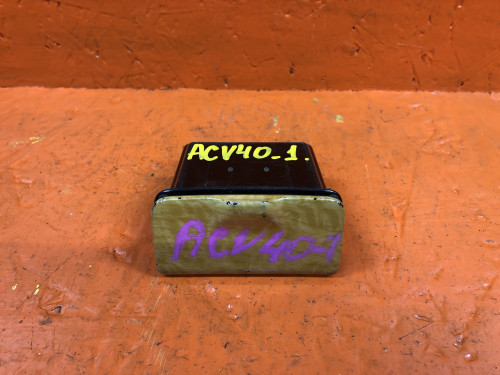 Пепельница TOYOTA CAMRY ACV40/GSV40 74130-33020