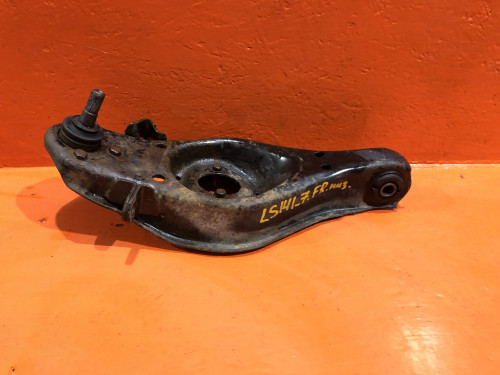 Рычаг передний правый TOYOTA CROWN *S13* 48068-30150