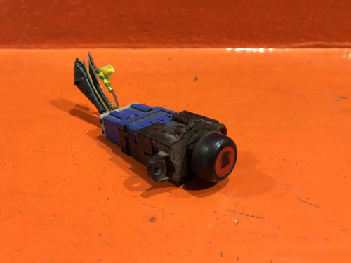 Кнопка аварийной сигнализации HONDA DOMANI MB* 35510-S04-901