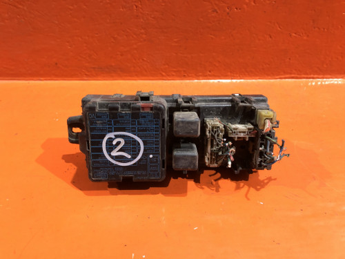 Блок предохранителей салонный MITSUBISHI PAJERO V1*/V2*/V3*/V4*