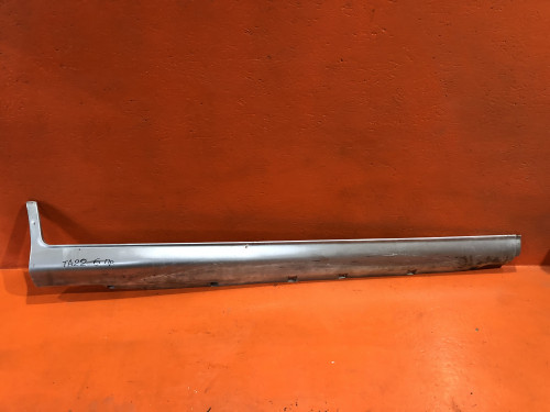 Порог правый пластиковый MAZDA MILLENIA T060-51-PL079
